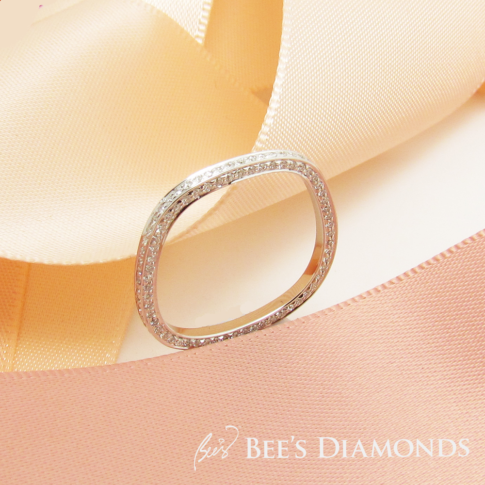 Irregular shaped diamond wedding band | Bee’s Diamonds